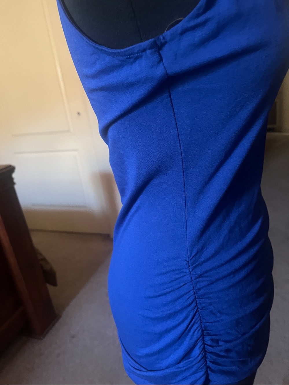 INC International Concepts V-Neck Sleeveless Tank in Royal Blue - Picture 3 of 4